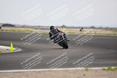 media/Apr-18-2025-TrackDaz (Fri) [[45f5874c44]]/C Group/Session 2 (Turn 10)/